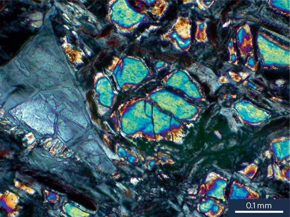 Natural hydrogen resource accumulation in the continental crust